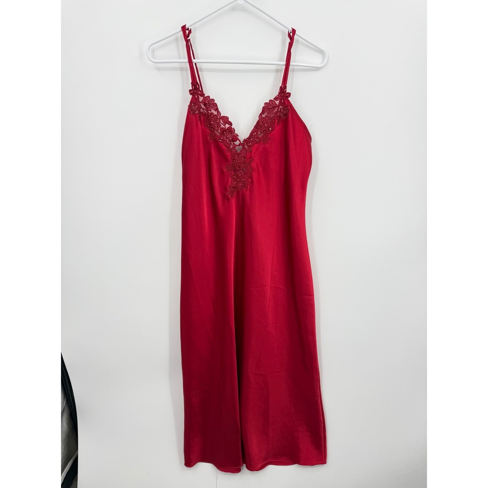 Expressions California Dynasty Nightgown Women Medium Red Satin Lace Beaded Slip